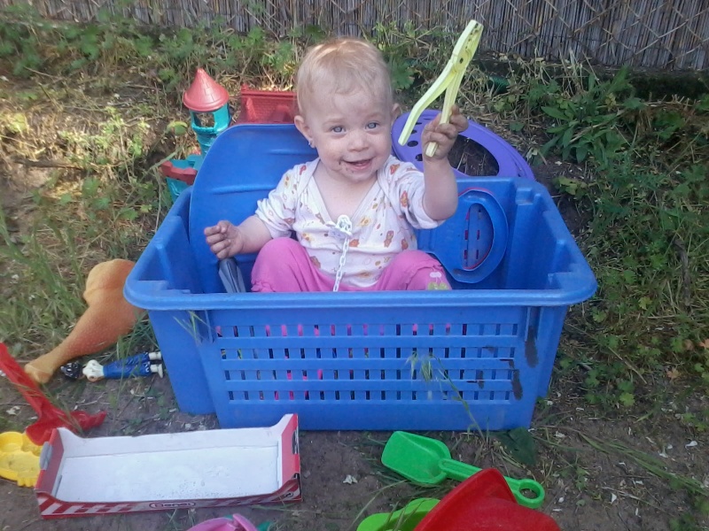 így játszom, belemászok mindenbe