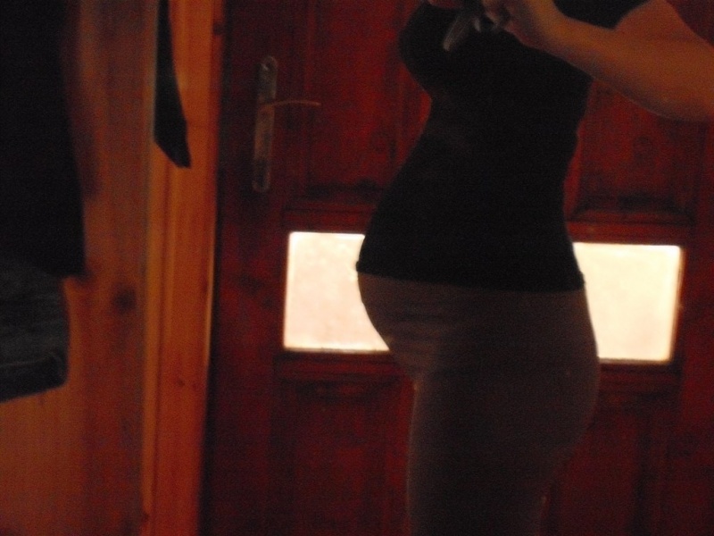 19 hetes pocakfotóm.