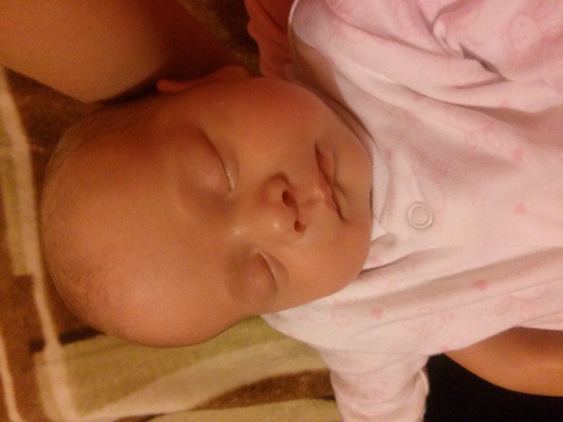 Születése napján Noémi