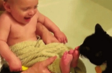 16 baba, aki életében először tapasztal meg dolgokat!