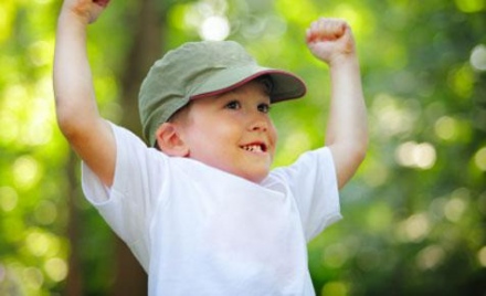 Vasat a gyermekeknek!