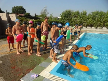 Úszó- és vízilabda tábor