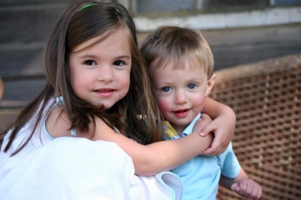 A kisfiú azért jött világra, hogy megmentse testvére életét