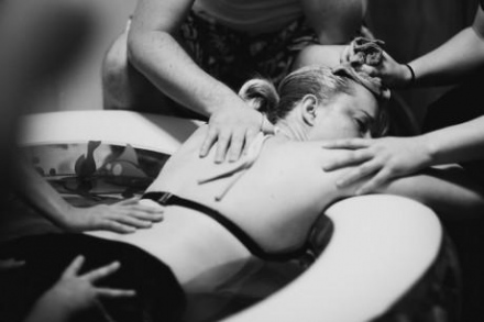 Még mindig tisztázatlan az otthonszülés szabályozása