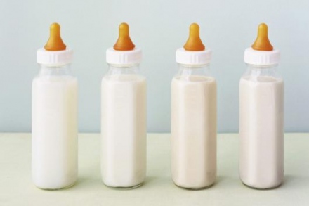 Az anyatejes táplálás ünnepén