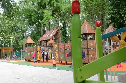 Vadonatúj mesejátszótér várja a gyerekeket Budapesten! 