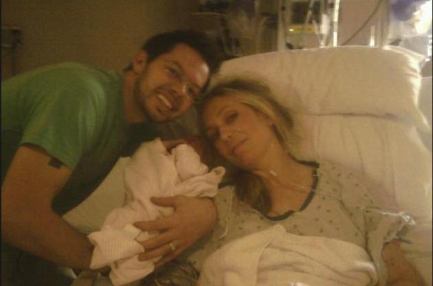 AZ ANYUKA BELEHALT KISLÁNYUK SZÜLÉSÉBE, DE EKKOR EGY CSODÁLATOS DOLOG TÖRTÉNT