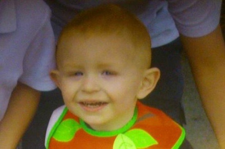 Kétéves gyerekét tömte droggal az anya, majd magával is végzett