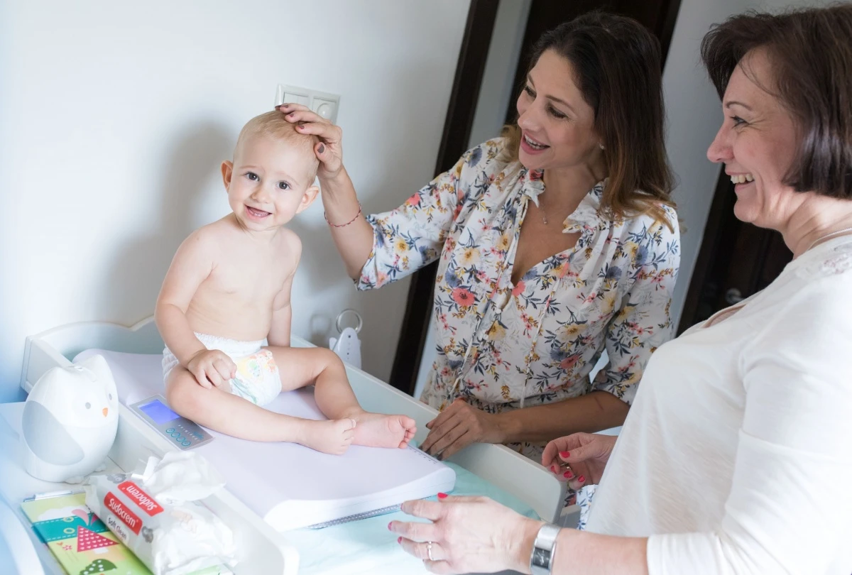 Horváth Éva megmutatja, ki a bizalmasa kisfia nevelésében