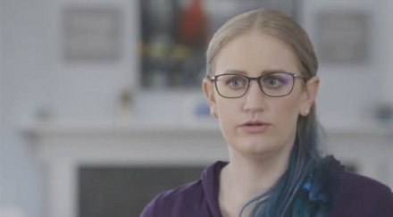 Ritka betegségének köszönhetően ad nők százainak reményt ez az asszony