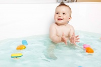 5 holmi, ami  elengedhetetlen babafürdetéskor