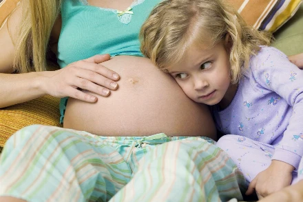 Hogyan készítsük fel a kisgyereket a még kisebb érkezésére? 