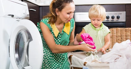  Hogyan vond be a gyereket a házimunkába?