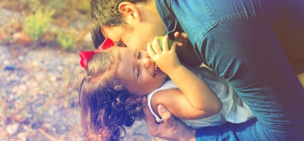 10 érv, hogy a jó apa-lánya kapcsolat segít erős nővé válni!