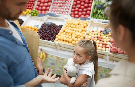 Mars innen, bolti hiszti!