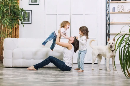 Anyukák, ne hasonlítgassátok a gyerekeiteket! Nem azon múlik a fejlődés, ki milyen jó anya