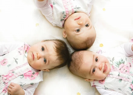 Létezik, hogy hármasikrekkel könnyebb az élet, mint egy babával?