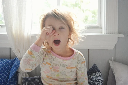 Számolj le a késéssel! 5 tipp, hogy könnyebb legyen a reggeli indulás a gyerekkel