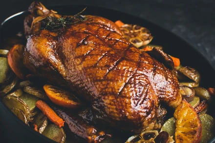 Recept: a legízesebb Márton-napi narancsos-rozmaringos libasült