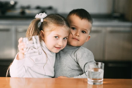 „Magukra hagyta a 4 éves gyerekeimet a bébiszitter az éjszaka kellős közepén”