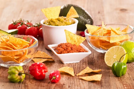 Recept: 3 egyszerű fűszeres mártogatós szilveszterre