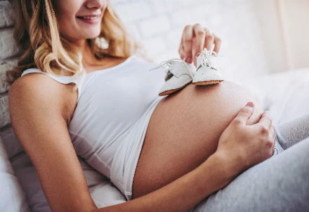 Természetes megoldás a vitaminok pótlására terhesség alatt	