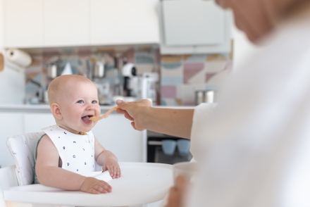 5 tápanyagban gazdag étel, amit érdemes bevezetni a baba étrendjébe (x)