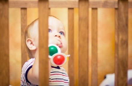 Rácsok mögött napközben is?