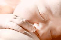 Szoptatás ... hitek és valóság - A L’allaitement maternel … . Entre croyances et réalités című tanulmány ismertetése